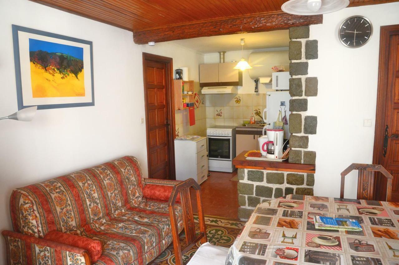 Location Pierre Apartamento Tende Exterior foto